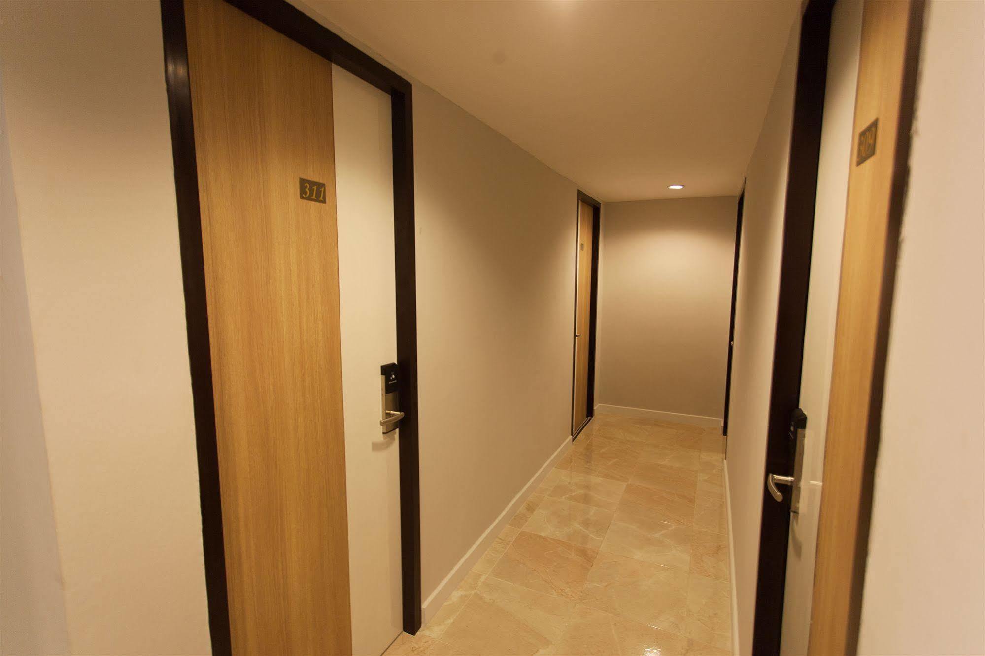 Hotel Nantra Cozy Pattaya Extérieur photo